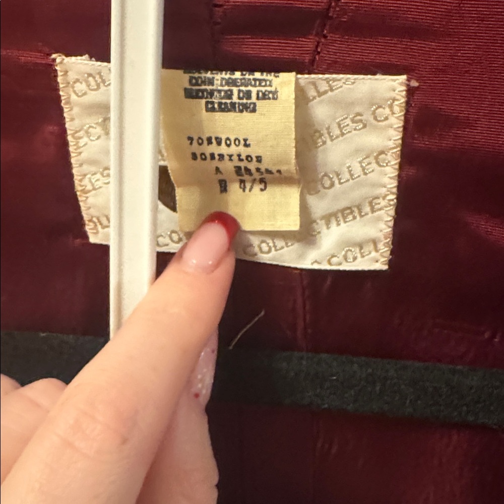 Junior House Women’s Burgundy Wool Line Suit Skirt & Blazer Size 4/5 & 8/9 - Picture 6 of 10